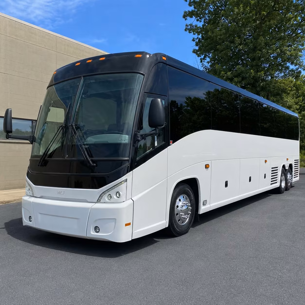 no hassle charter bus rentals for raleigh military personnel movements